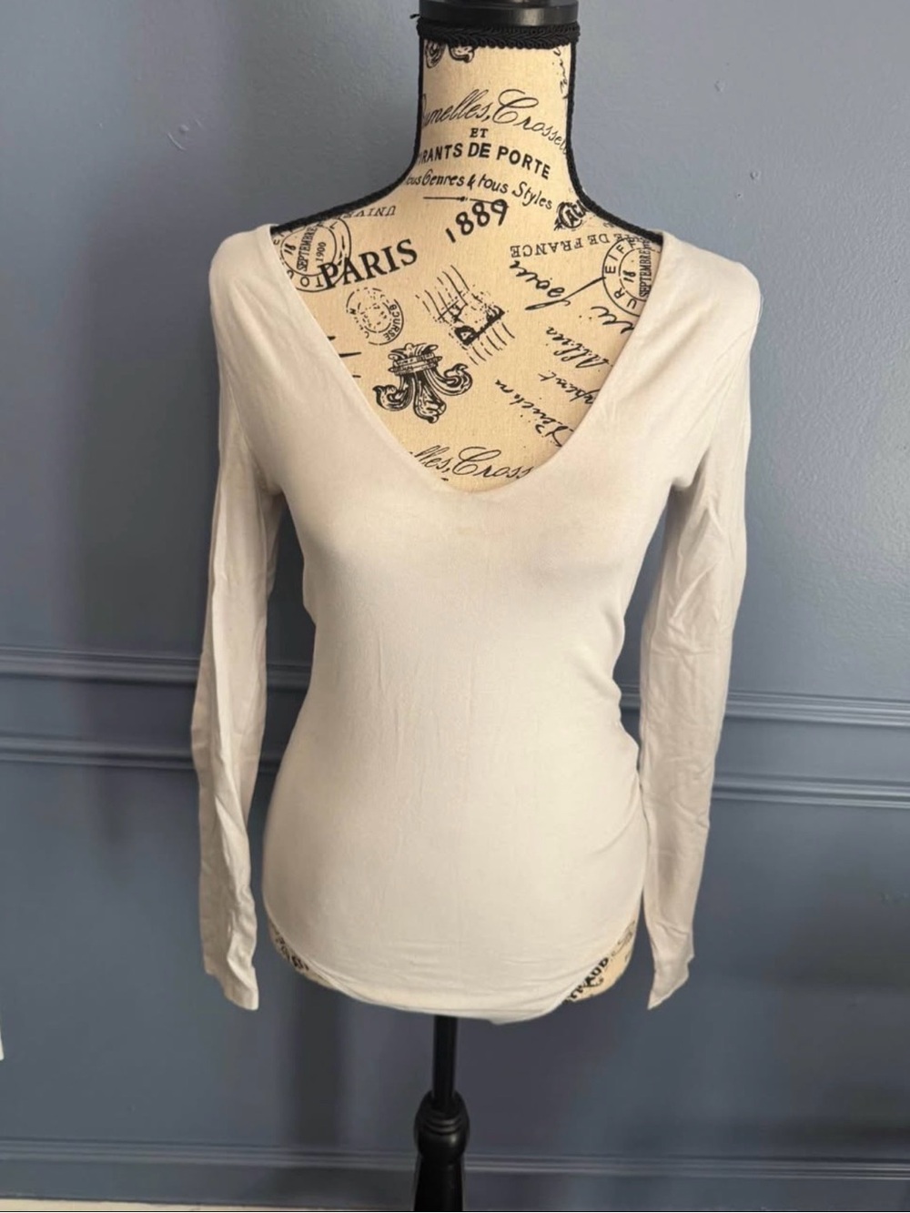 Abercrombie & Fitch Cream Scoop-Neck Long Sleeve Top
